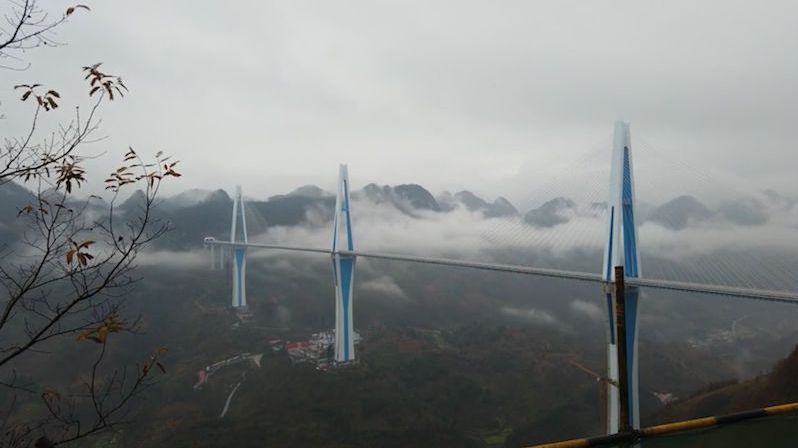 Čína otevřela „most v nebesích”